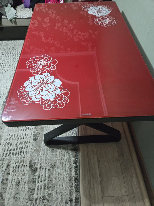 Продам кухонный стол