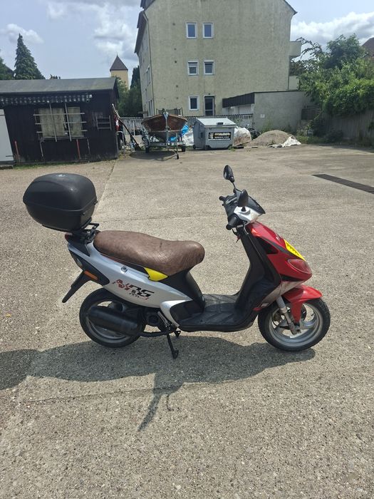 Vând Piaggio Nrg 3