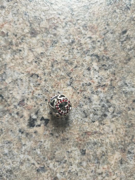 Vând charm din argint tip Pandora