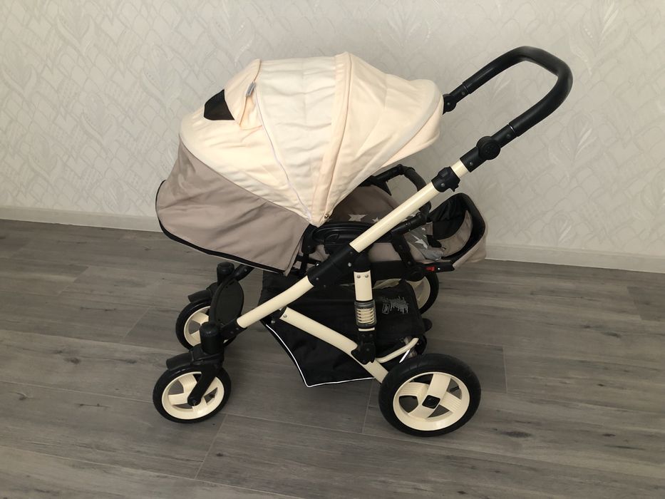 Продам коляску