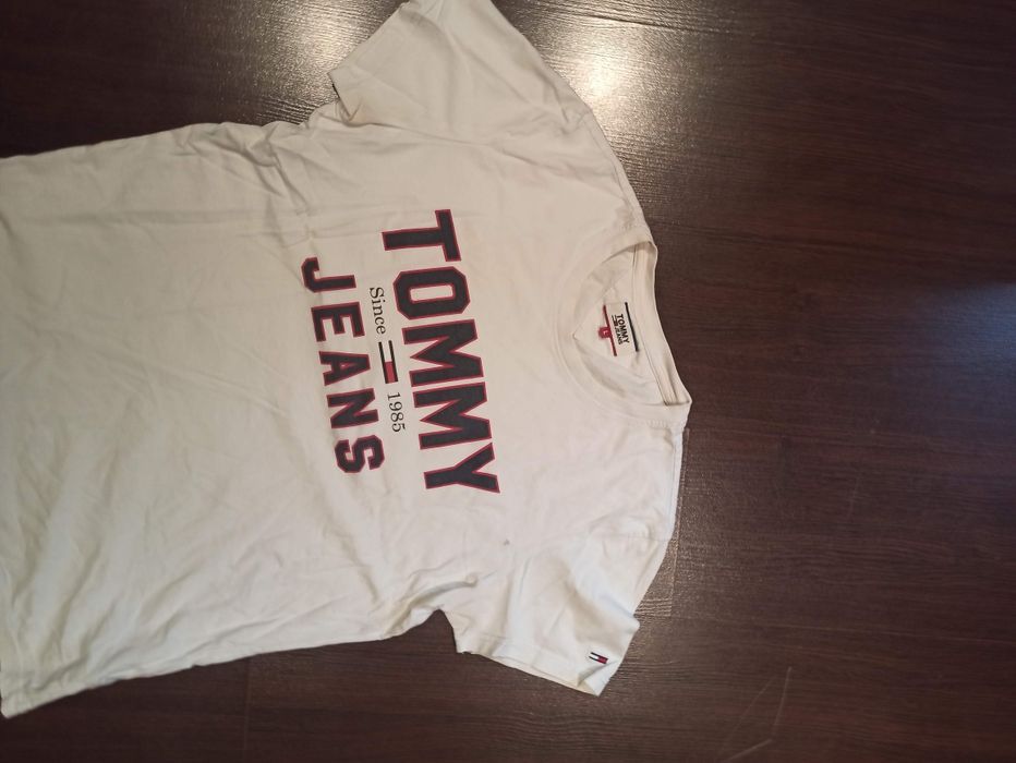 Тениски по 10лв броя