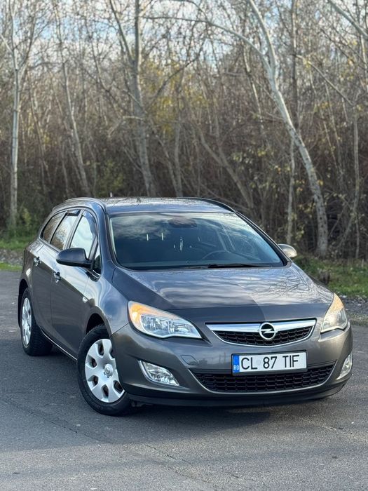 Opel Astra J Sports Tourer, 1.7 CDTI/ euro 5/ 6+1/ 2011