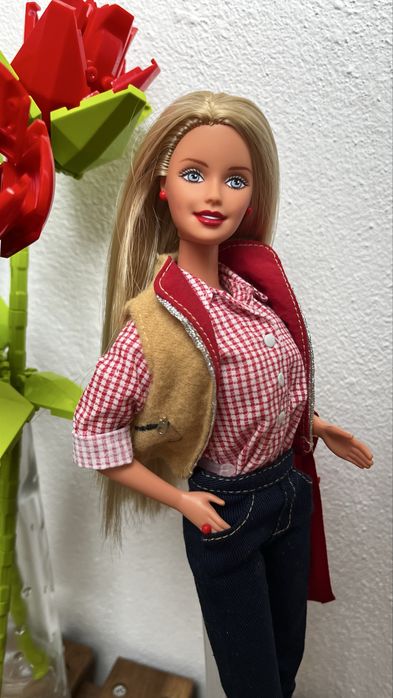 Barbie Country Charm Cracker Barrel Special Edition 2000