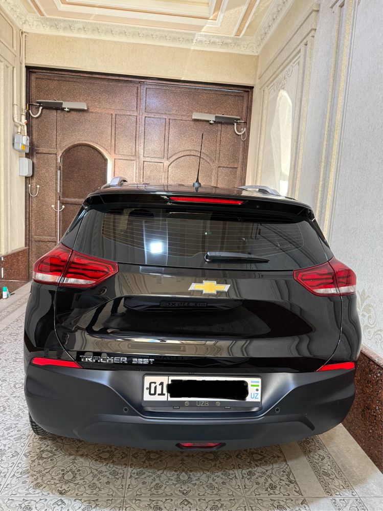 Tracker 2021 premier (китаец) naht yoki arenda(Nasiya)