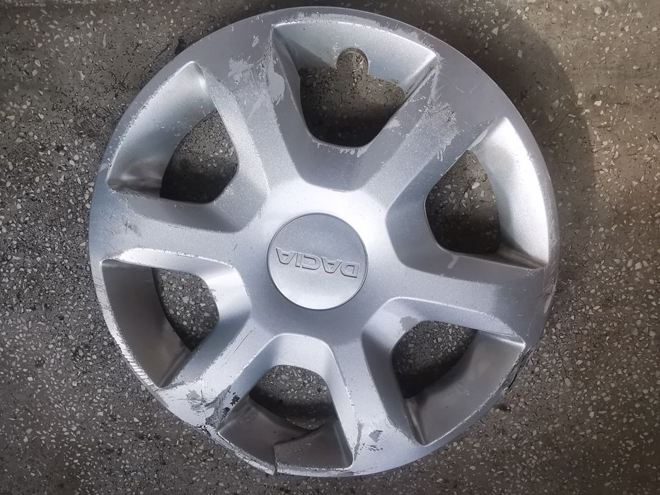 Capac DACIA R15  (prindere rupta) / Capac Logan Sandero Lodgy R15