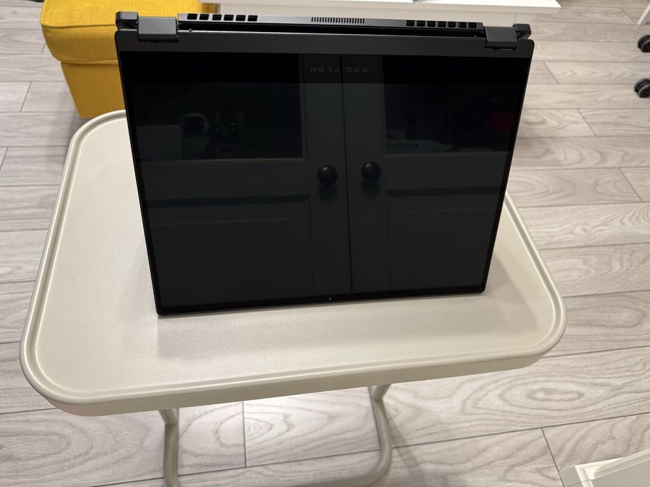 Laptop Asus Flow X13 , Ryzen 7 , 16 GB Ram , RTX 3050