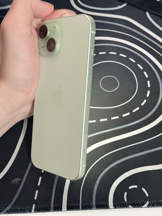 Iphone 15 в идеальном состояние
