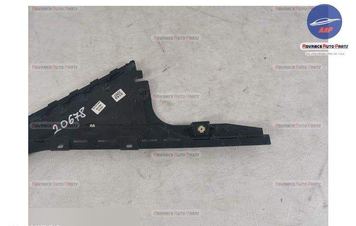 Exterior Орнамент/Декорация на Стълб на Врата Дясна Задна оригинален Л