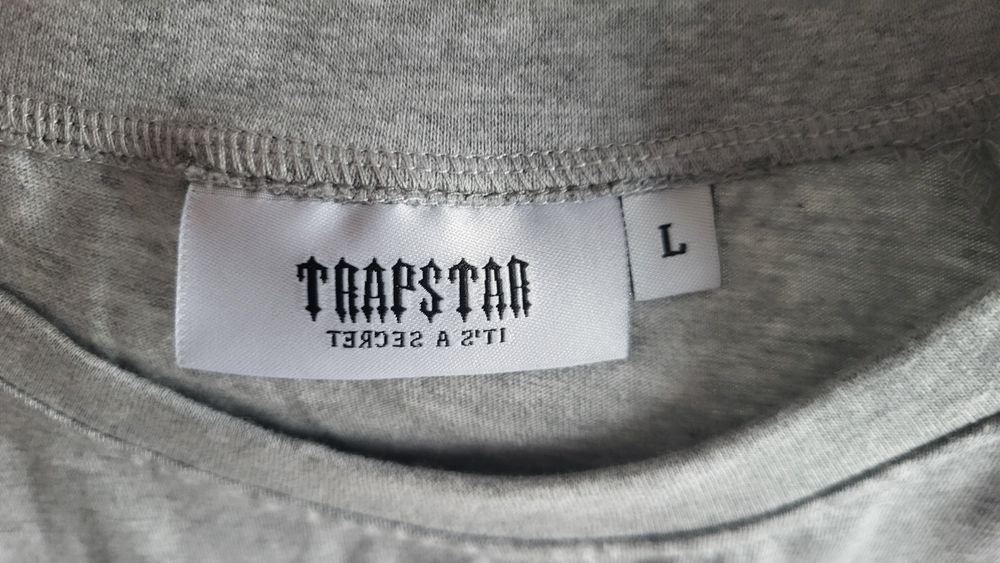 Tricou Trapstar gri