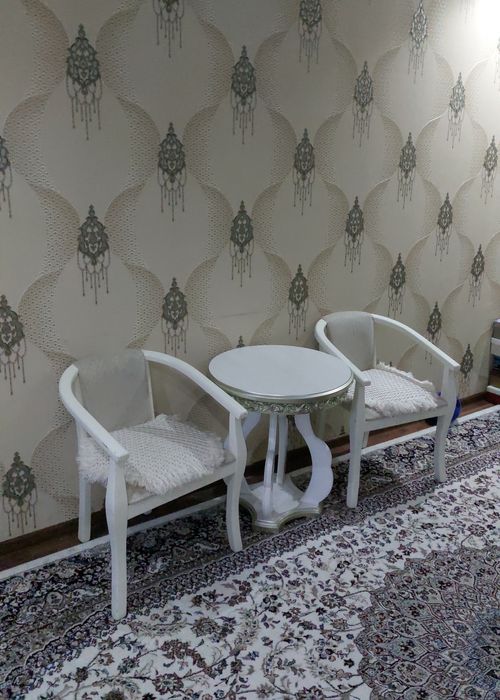 Jurnalniy stol-stul sotiladi