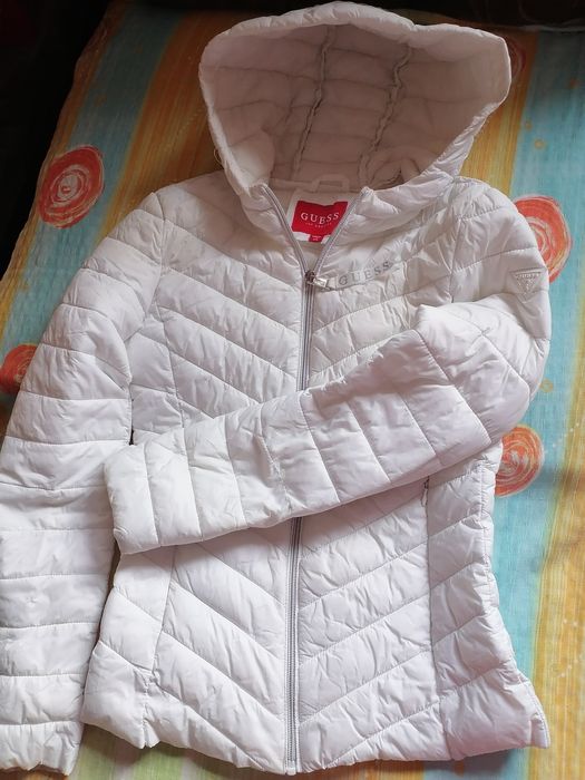 Guess geaca albă XS