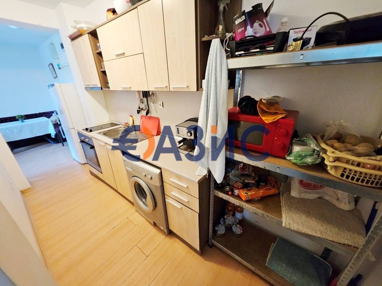Продава се Тристаен апартамент в к.к. Слънчев бряг - 60 кв.м за 917 €/кв.м - Снимка #5