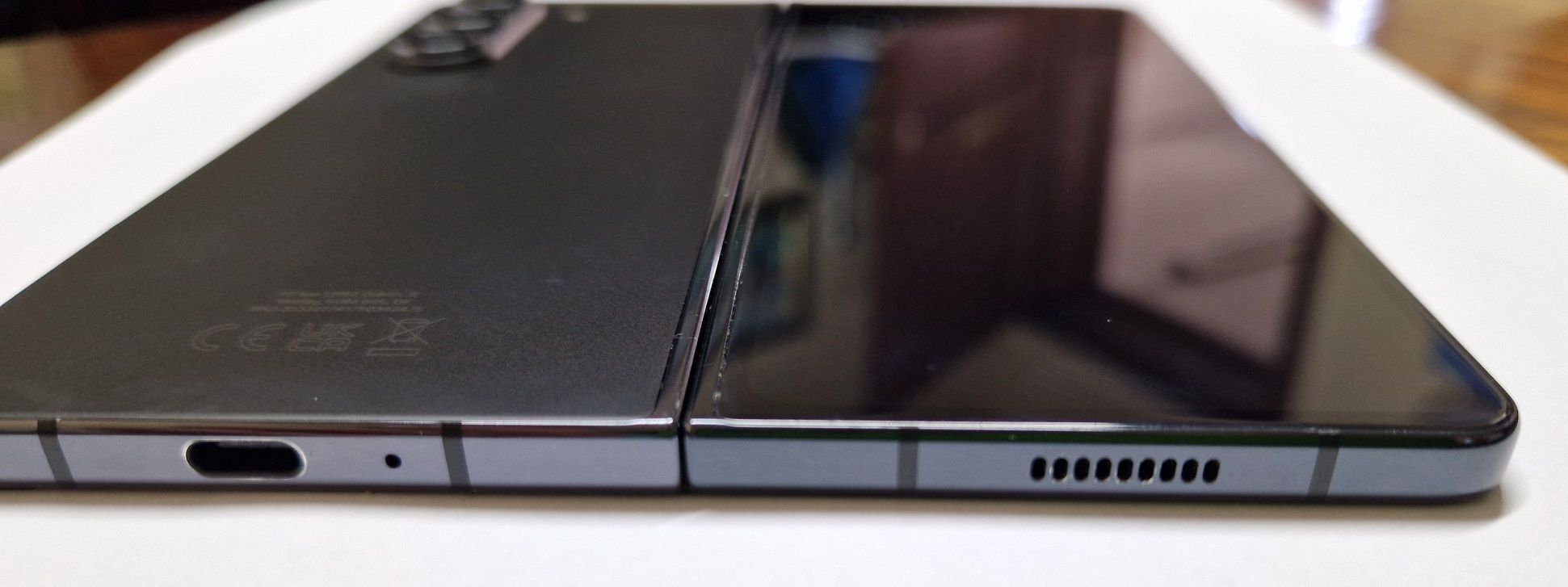 Samsung Galaxy Z Fold5 5G 256GB 12GB RAM Dual