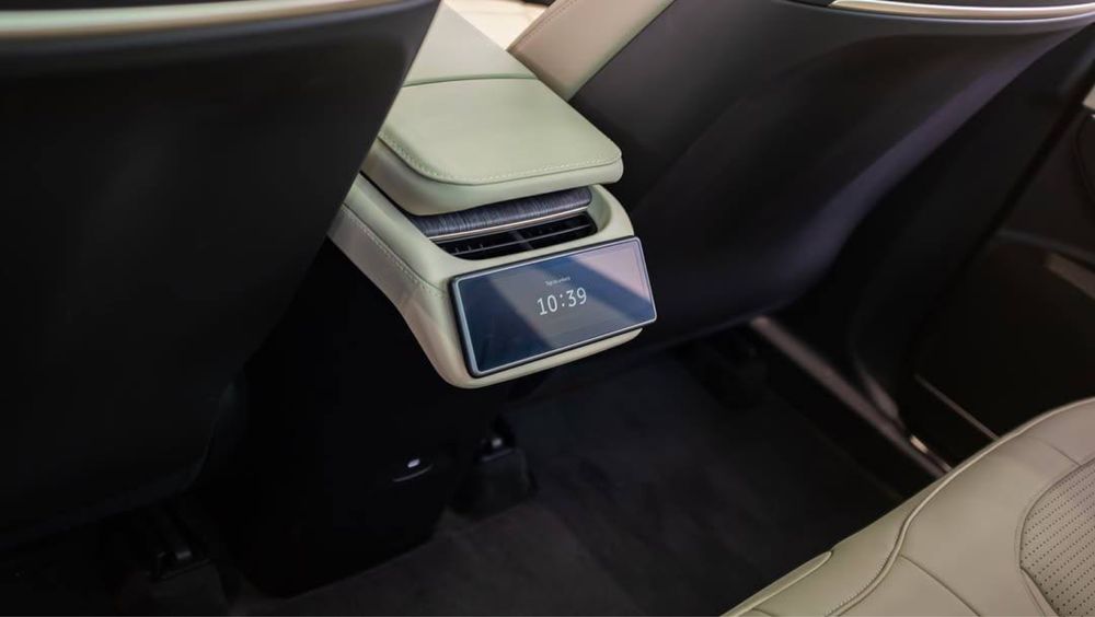 Nio es6 75 kvt black