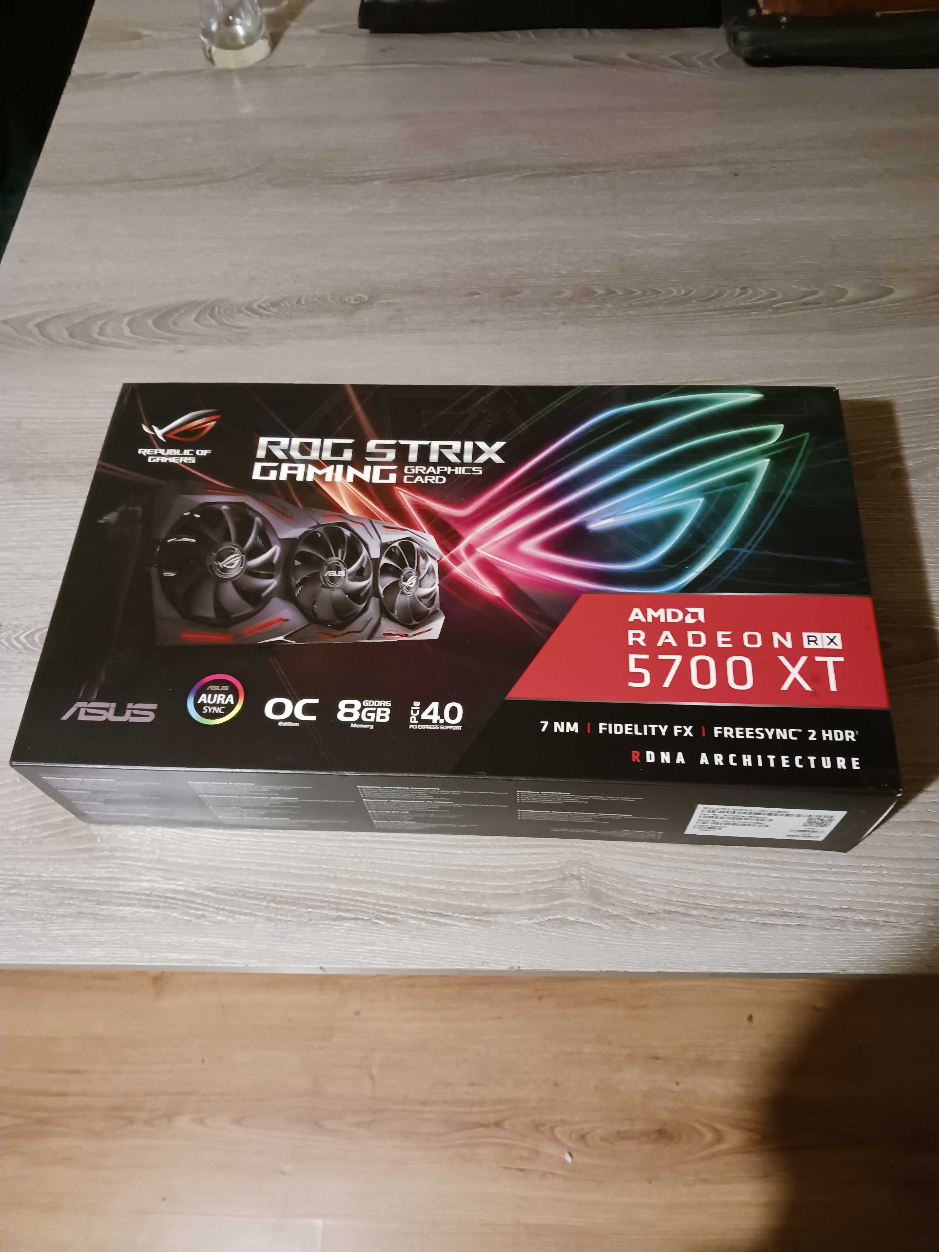 Placa video ASUS ROG Strix Radeon™ RX 5700 XT OC 8GB