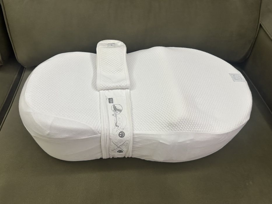 Red Castle CocoonaBaby Nest - ергономичен матрак за новородени - White