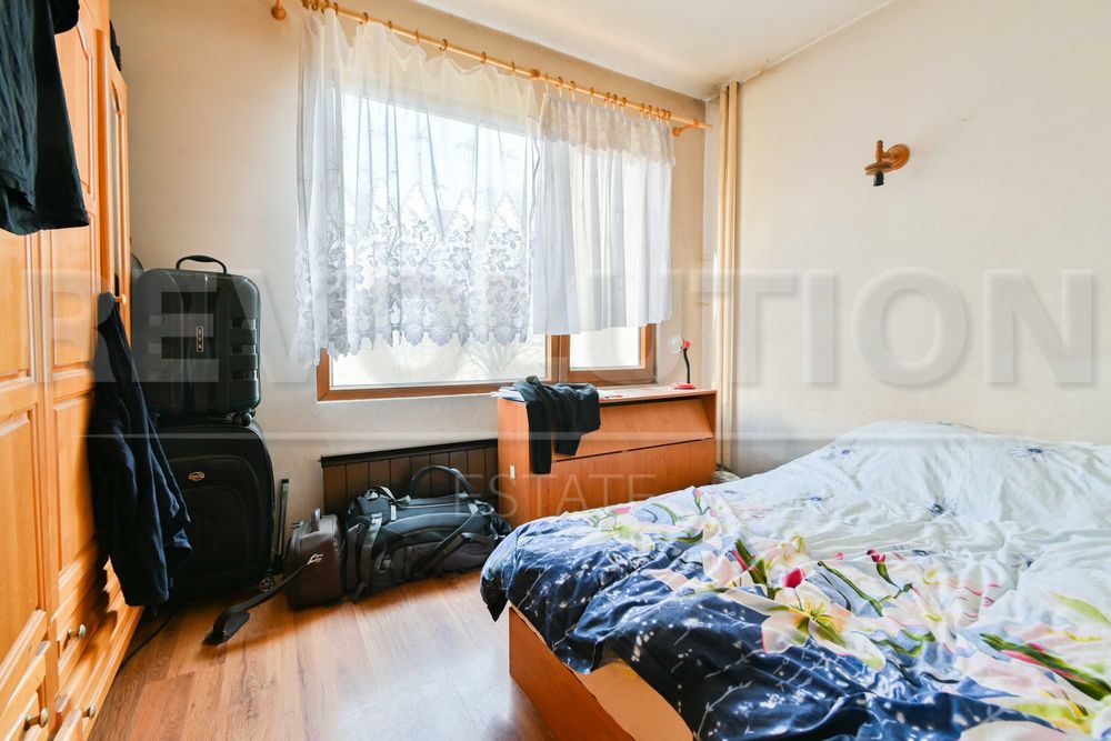 Продава се Тристаен апартамент в София, Люлин 8 - 86 кв.м за 1745 €/кв.м - Снимка #3