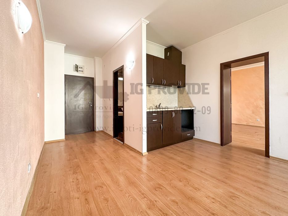 Продава се Двустаен апартамент в к.к. Слънчев бряг - 83 кв.м за 934 €/кв.м - Снимка #3