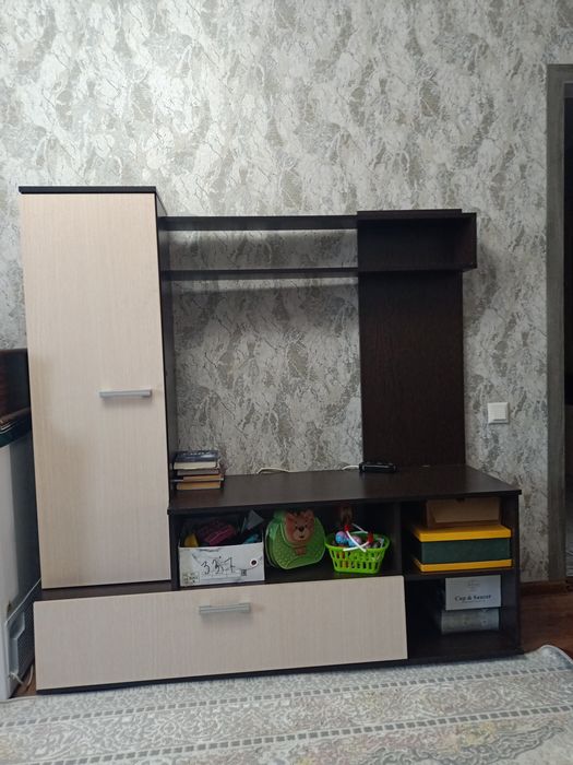 Горка для гостиной