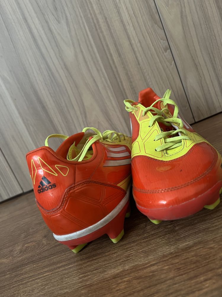 Adidas f50 като нови