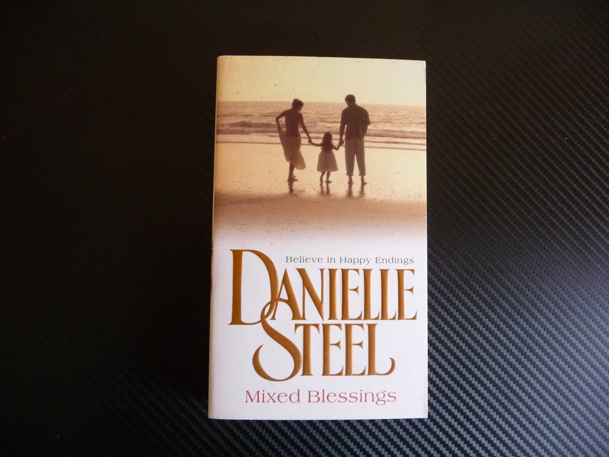 Даниел Стийл Джаки Колинс Нора Робъртс Danielle Steel и др.