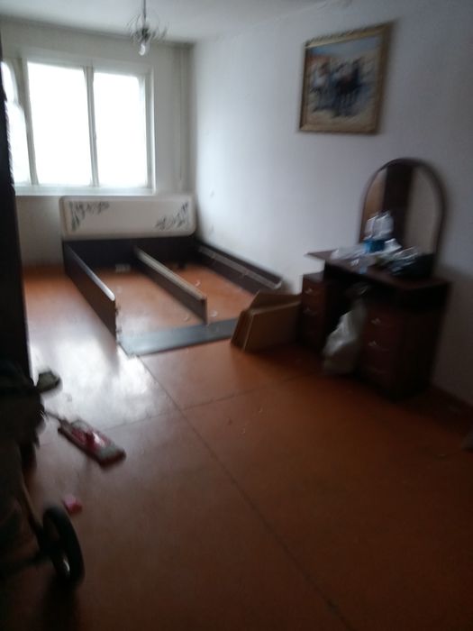 Задам квартиру семейной паре на длительный срок.