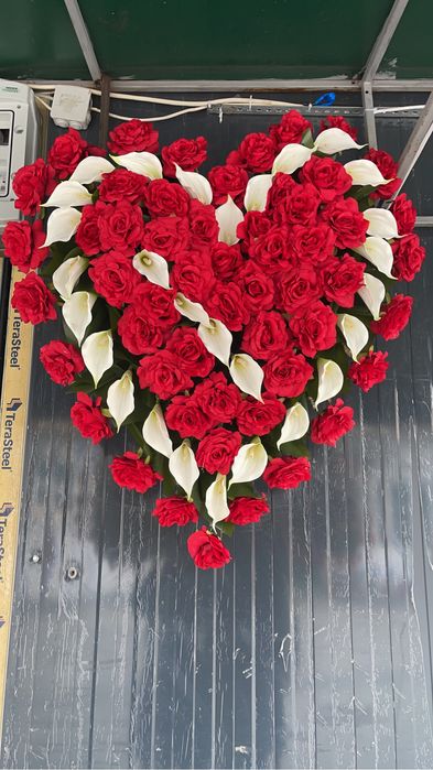 Coroane Funerare (Flori Naturale/Artificiale)