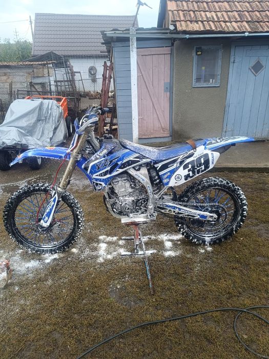 Vând yzf 250 2008!
