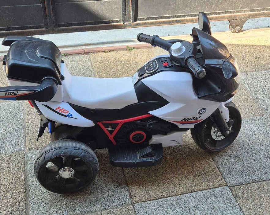 Tricicleta electrica copii