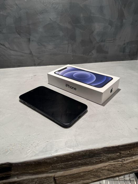 КАТО ЧИСТО НОВ Iphone 12 mini black 128 GB