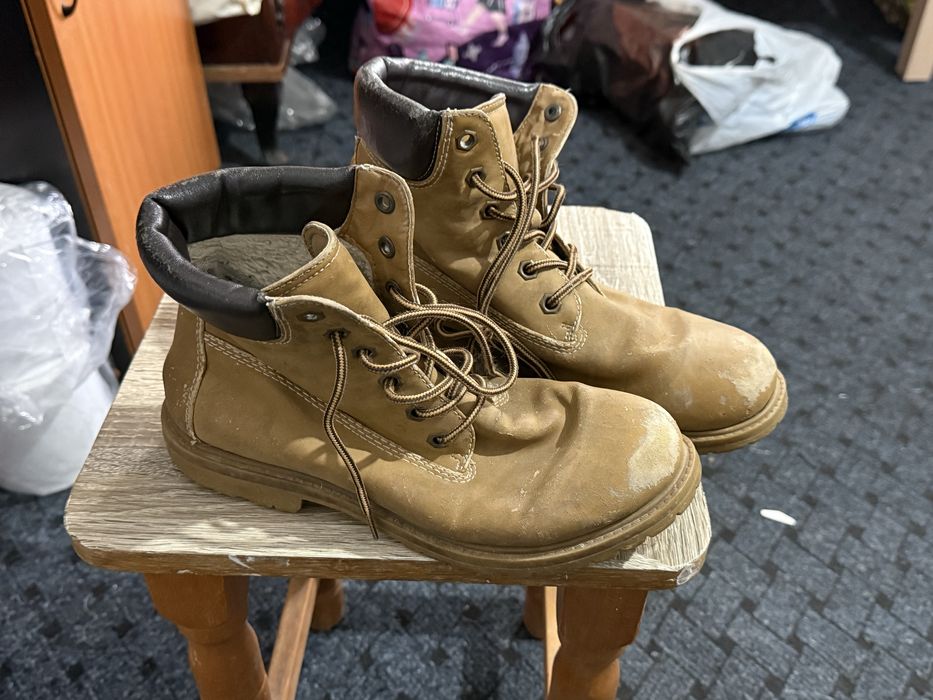 Bocanci barbat/ De Iarna-Marime 40-