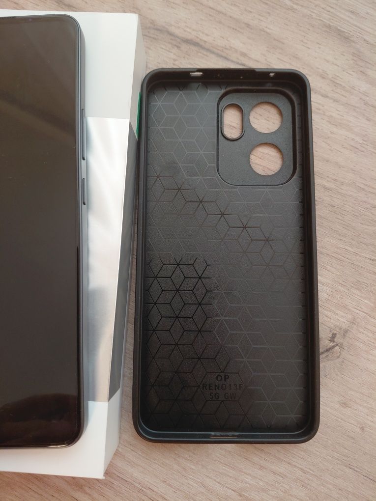 OPPO Reno 13 F нов