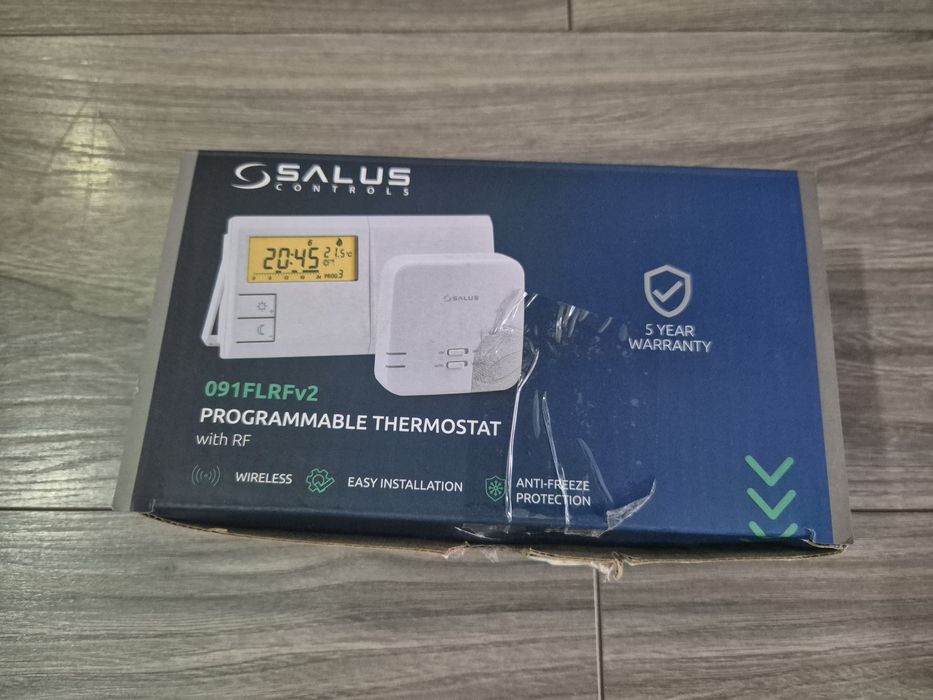 Termostat Salus Nou