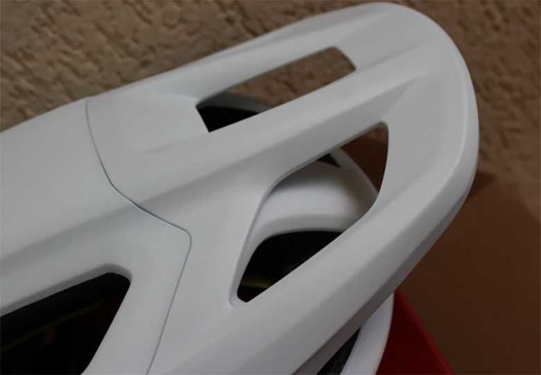 Specialized Camber Mips casca MTB - alb - marime M(55-59cm)