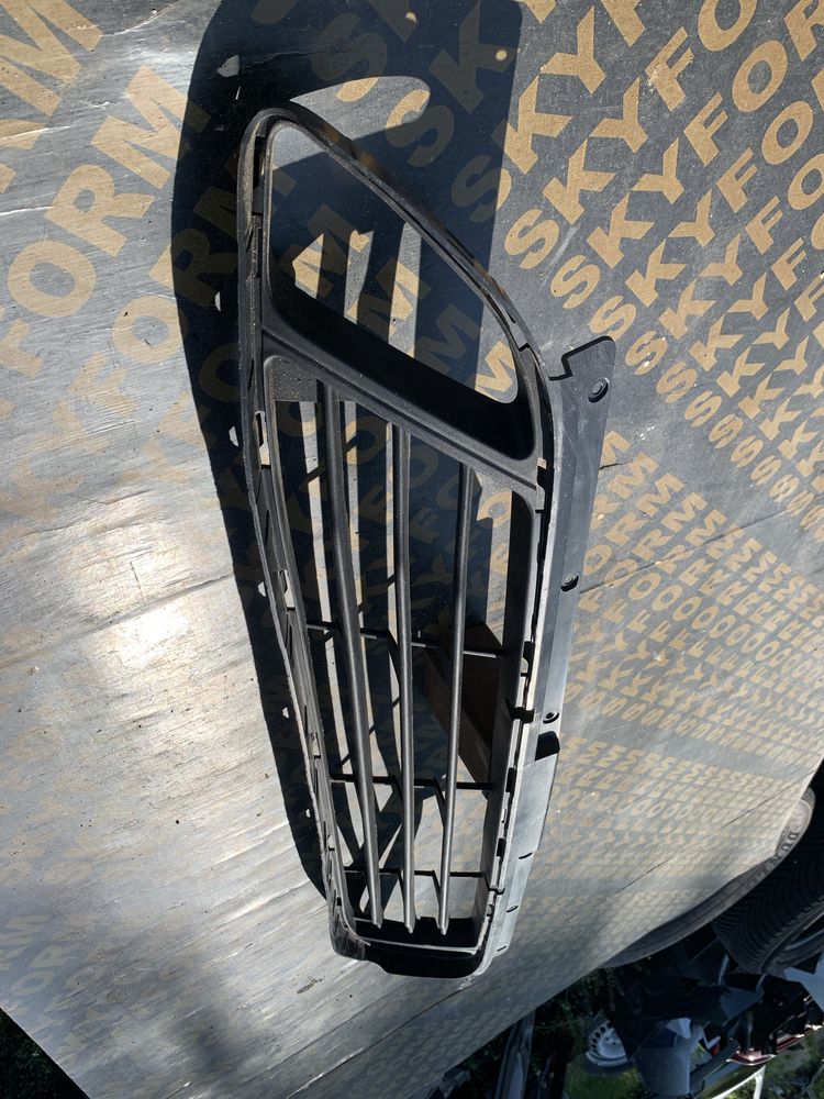 Решетка BMW 2 F45