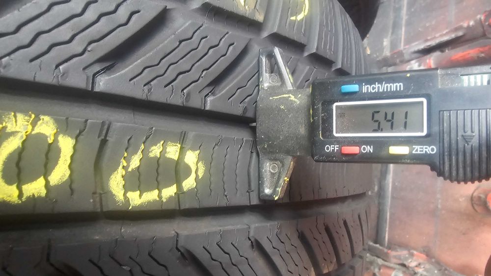 Anvelope 255 45 19 CONTINENTAL  iarna