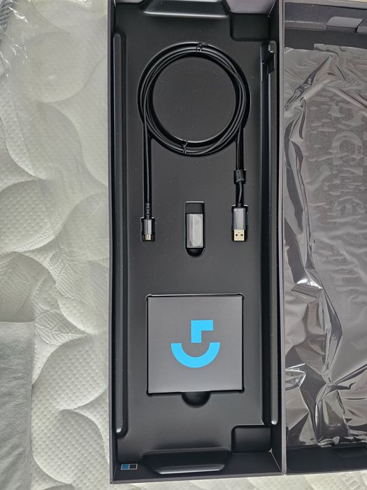 Tastatura wireless Logitech G915