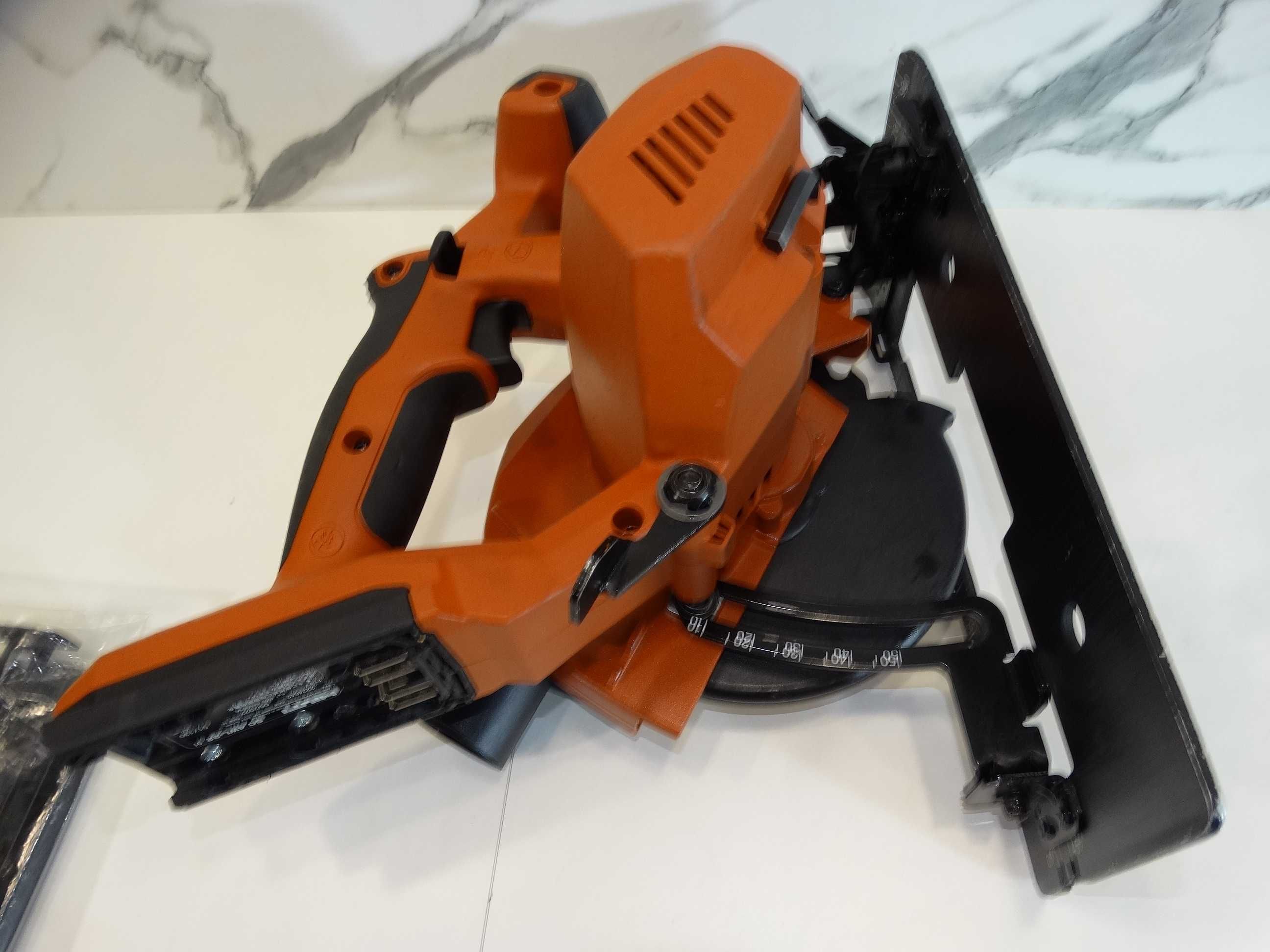 Hilti SC 4WL - 22 / Nuron - Акумулаторен циркуляр