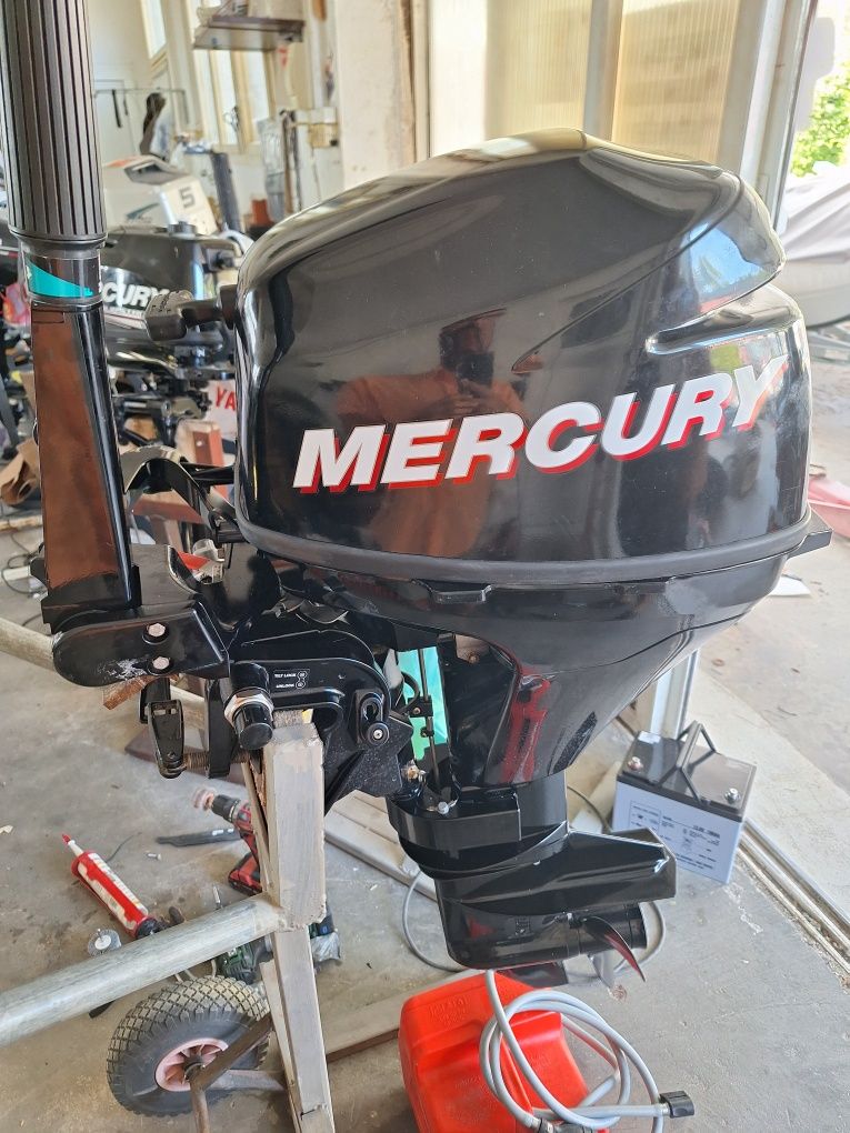Извънбордов двигател Mercury F9,9MH къс ботуш