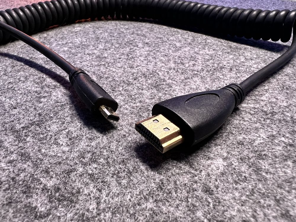 Кабель micro HDMI to HDMI