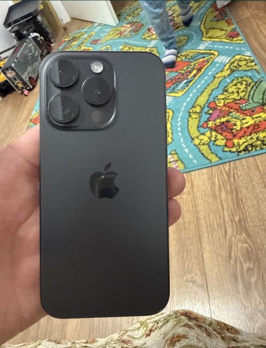 Vândut iphone 15 pro
