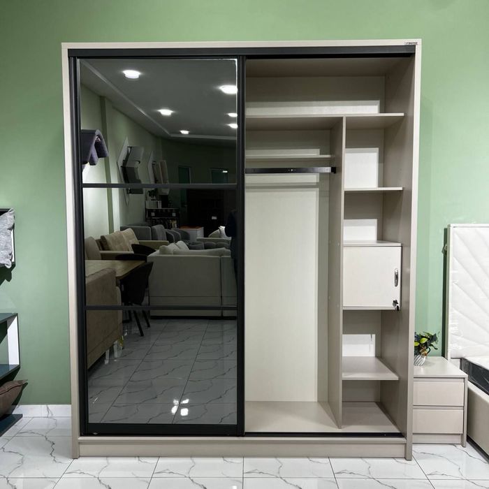 Шкаф . Доставка + установка.