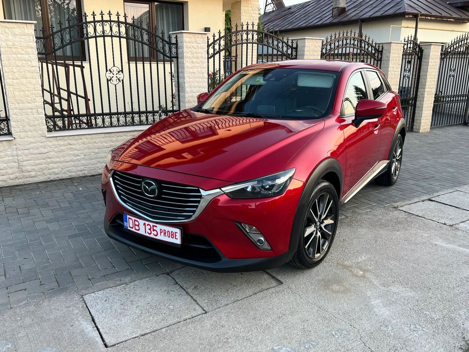 Mazda CX-3 Distronic , Lane Assist , Bose , Piele , Navi , LED  , FACTURA CU KM