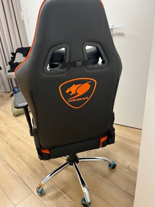 Офис и гейминг Стол Cougar