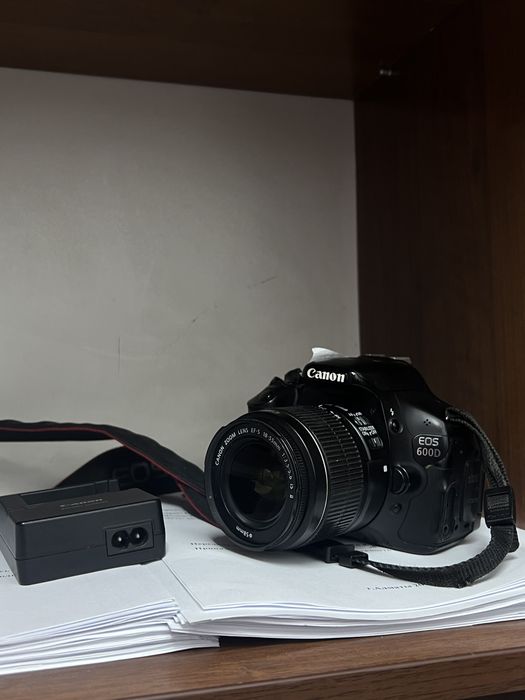 Canon EOS 600D продам