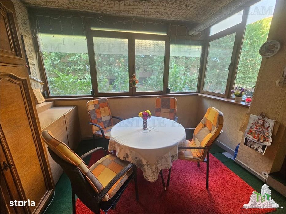 Apartament spatios 3 camere mobilat in Cartierul Latin - etaj1