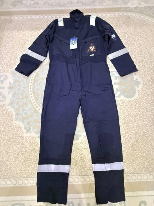 Рабочие комбинезоны