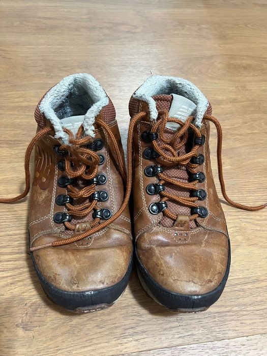 Pantofi sport New Balance 754, maro cu negru, îmblăniți