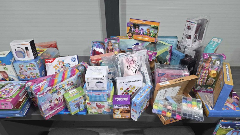 Lot 400 jucării noi din Germania – prețuri mici / posibilitate palet