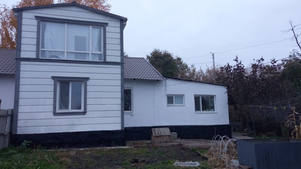 Срочно Квартира в двухквартирном доме, 112 кв.м, 10 соток, продам, обм